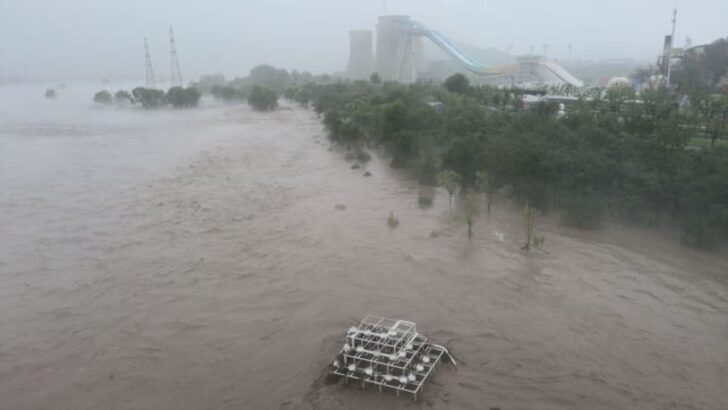 20 dead and 27 missing after lethal downpour in Beijing