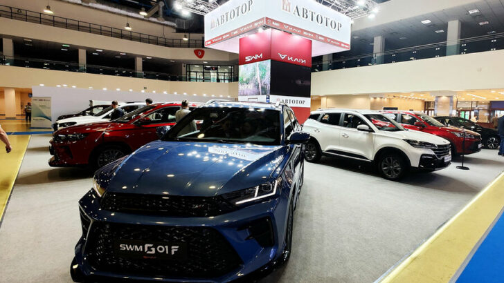 Chinese, Iranian automakers woo Russians after Western brands leave