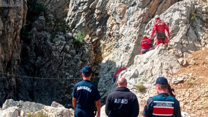 Turkey cave rescue set to begin for trapped American Mark Dickey