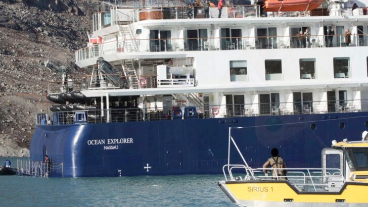 MV Ocean Explorer: Third attempt fails to free luxury cruise ship that ran aground in Greenland