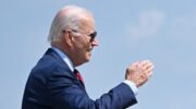 Biden campaign offers perks to donors