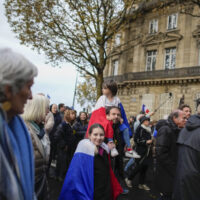 Marches against antisemitism draw 180,000 in France